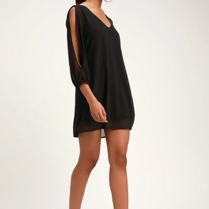 Lulu’s Shifting Dears Long Sleeve black dress